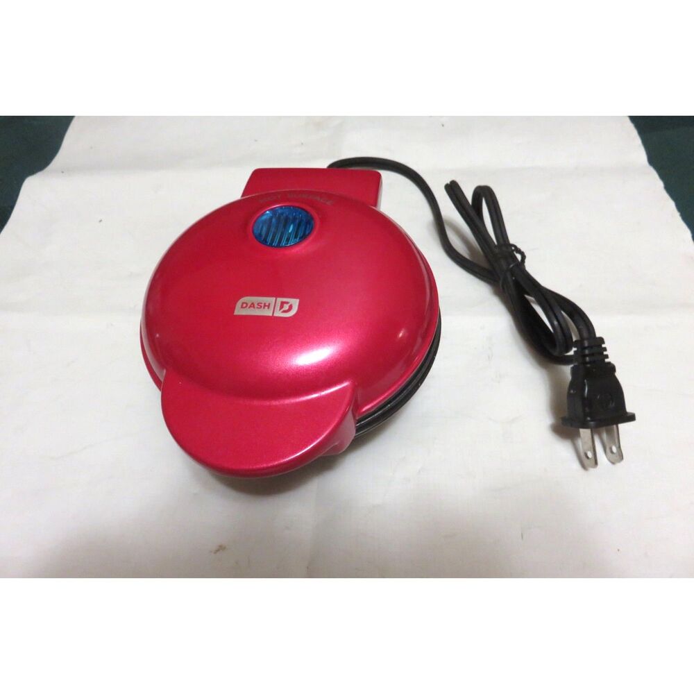 DASH Red 4 Inch Mini Pizzelle  WAFFLE Maker